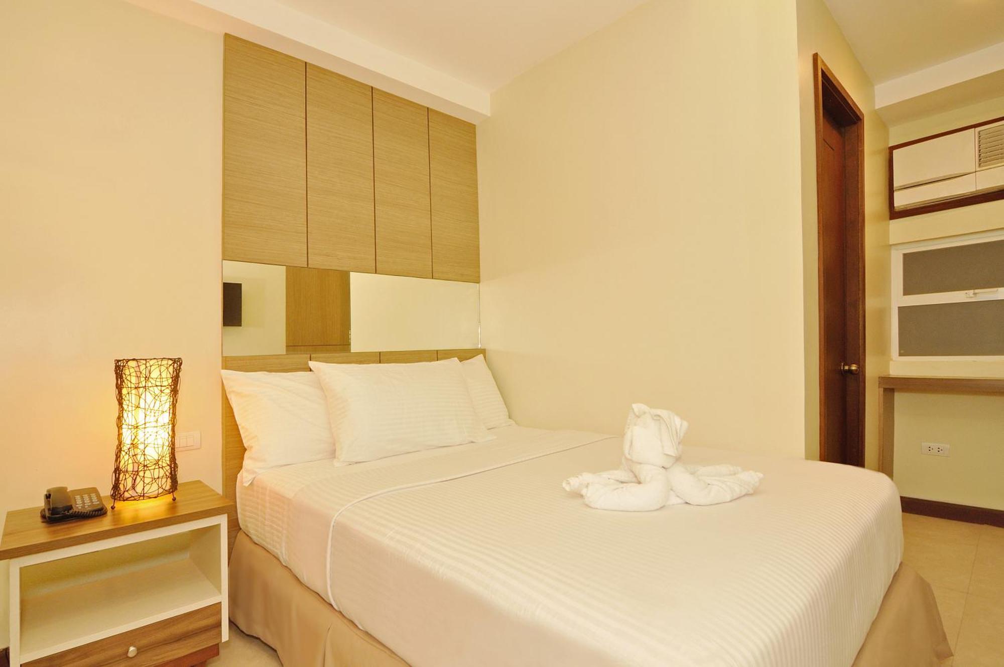 Belian Hotel Tagbilaran Extérieur photo