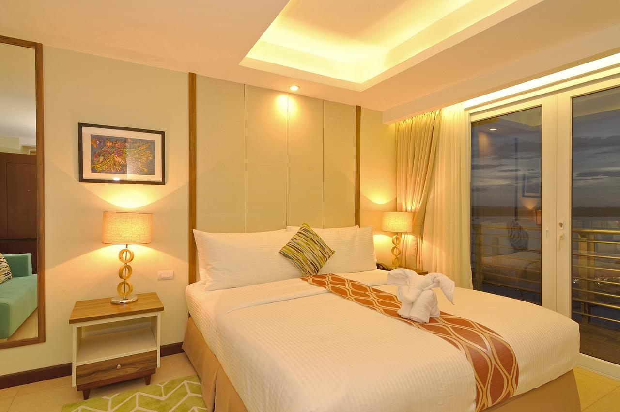Belian Hotel Tagbilaran Extérieur photo