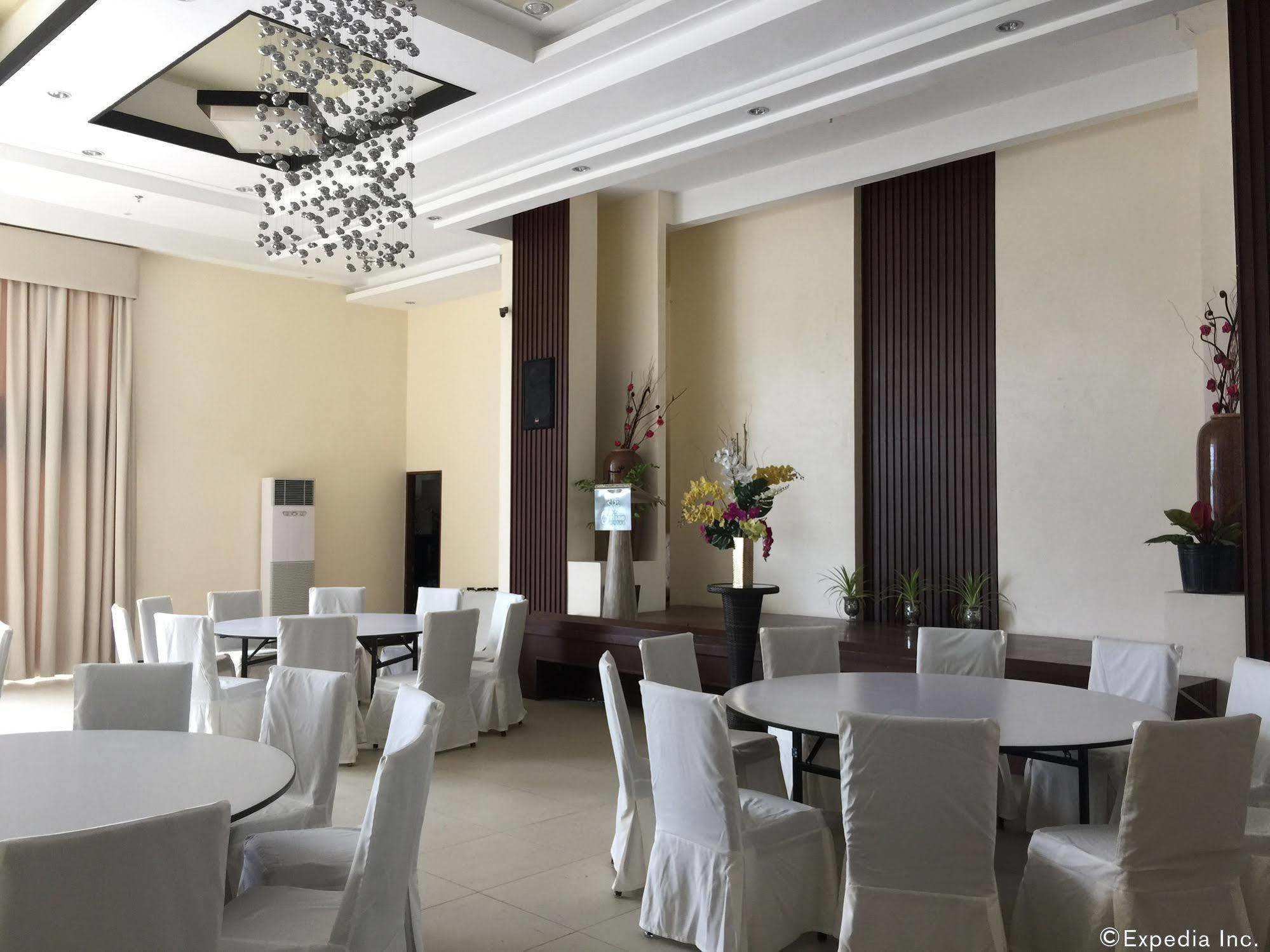 Belian Hotel Tagbilaran Extérieur photo